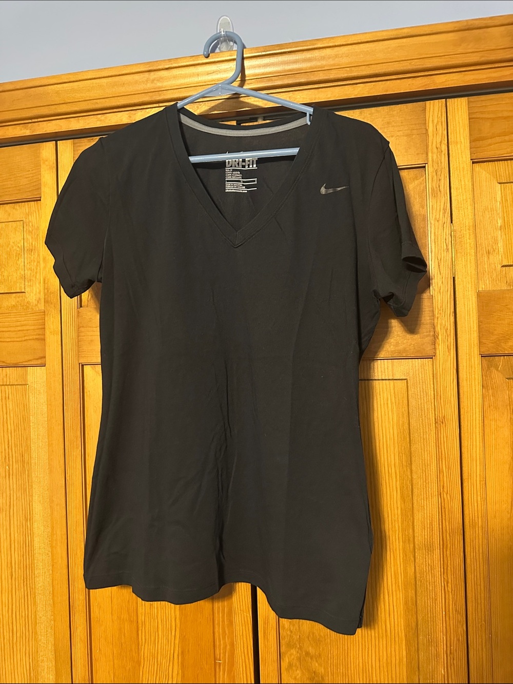 Lot of 4 Nike Black V-Neck Dri-FIT Short Sleeve Tee